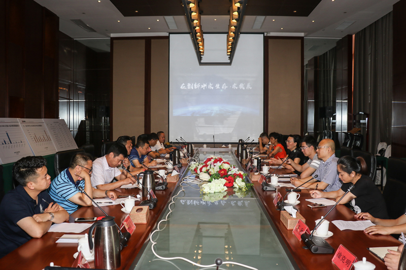 1530095685294083.jpg 6F0A3883.jpg