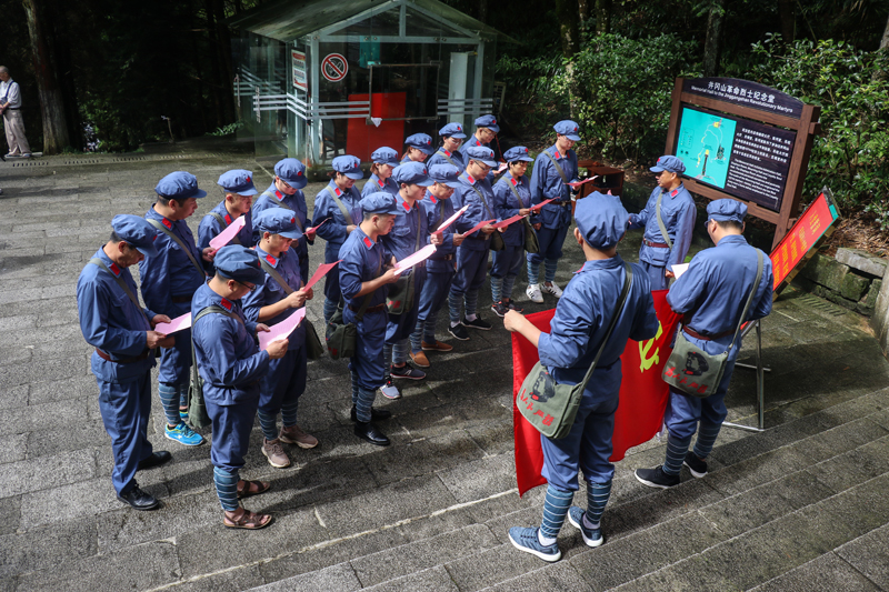 1530096358244901.jpg 6F0A4066.jpg