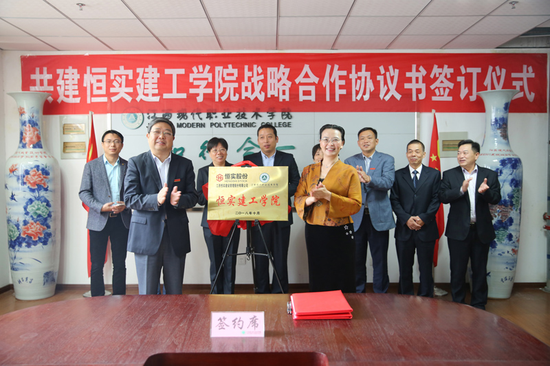 1539958164674464.jpg 231A8985.jpg