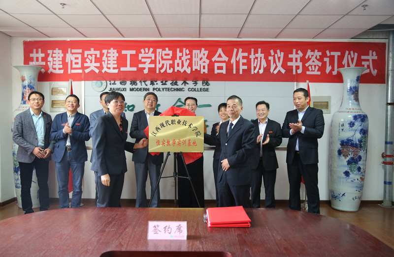 1539958197211906.jpg 231A9030.jpg